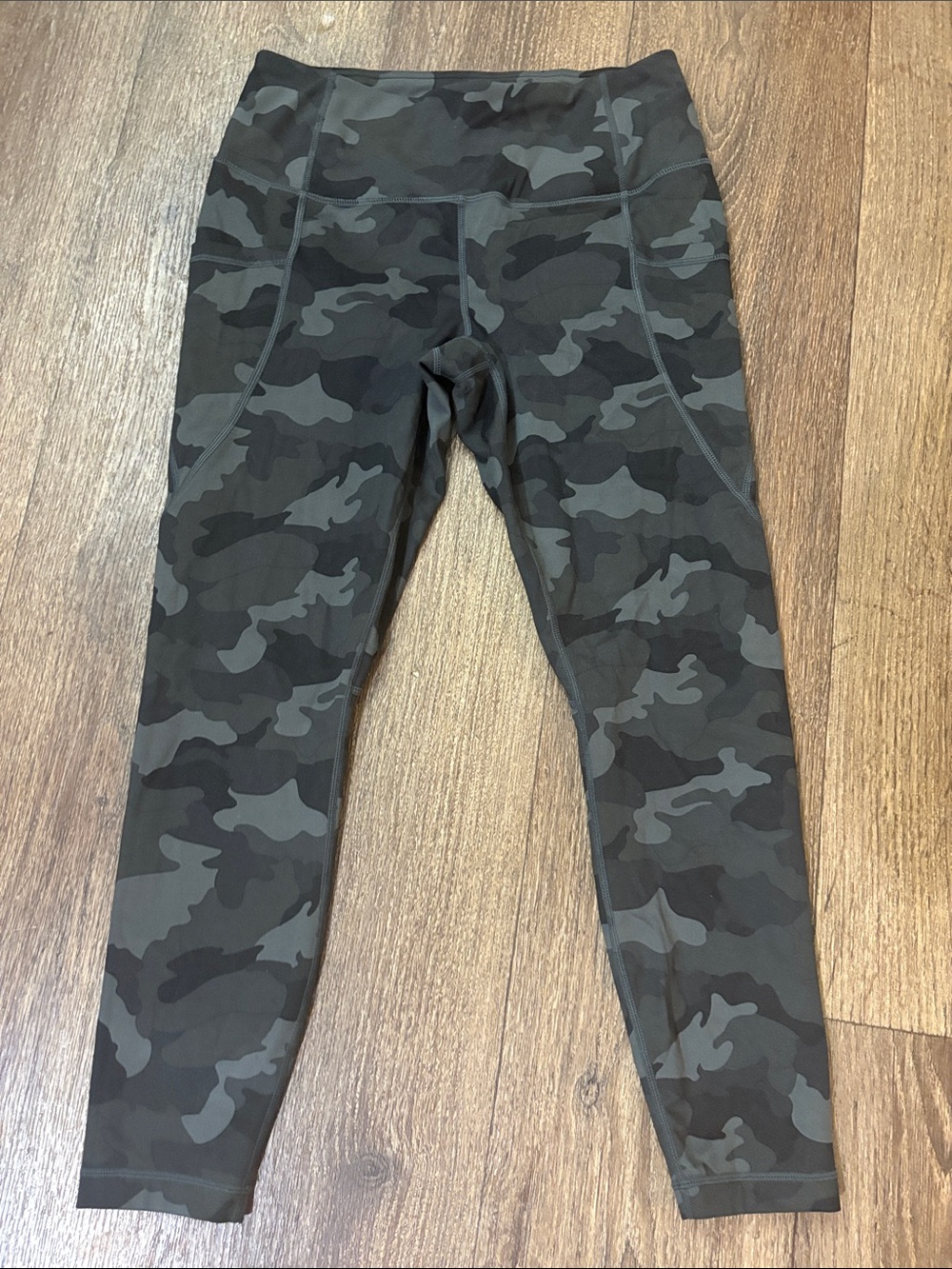 Active Life Women's Camo Track Pants - Black & Gray